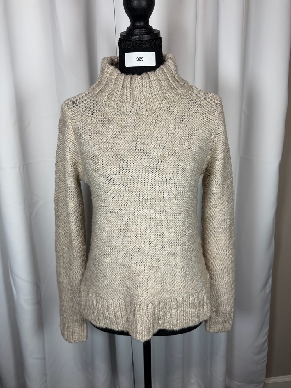 Hollister Women M Oatmeal Wool Blend Chunky Turtleneck Sweater Side Slit